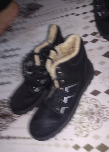 Erkek Çocuk Siyah Bağcıklı Kauçuk Bot - Görsel 2