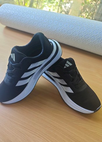 Siyah Erkek Spor Ayakkabı - Zebra Desenli