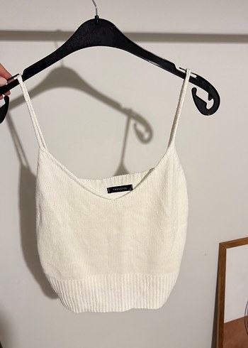 askılı örme crop bluz - Görsel 4