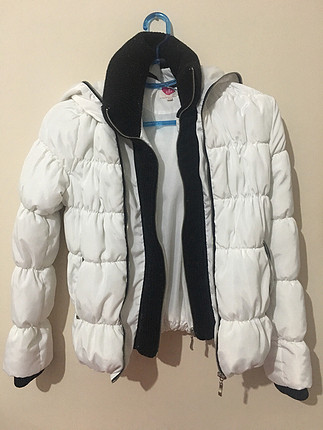 36 Beden Beyaz şişme mont
