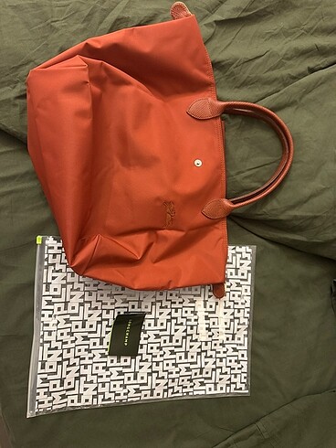 Longchamp büyük boy çanta