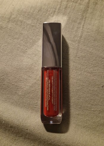 L'Oréal Paris L'Oréal Paris Kırmızı Parlak Dudak Parlatıcısı