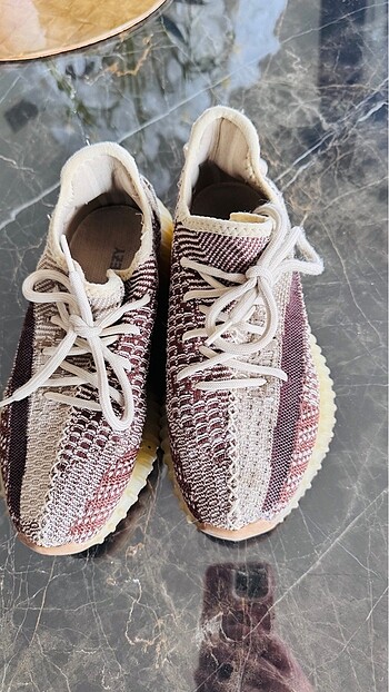 Adidas yeezy kadın spor ayakkabı