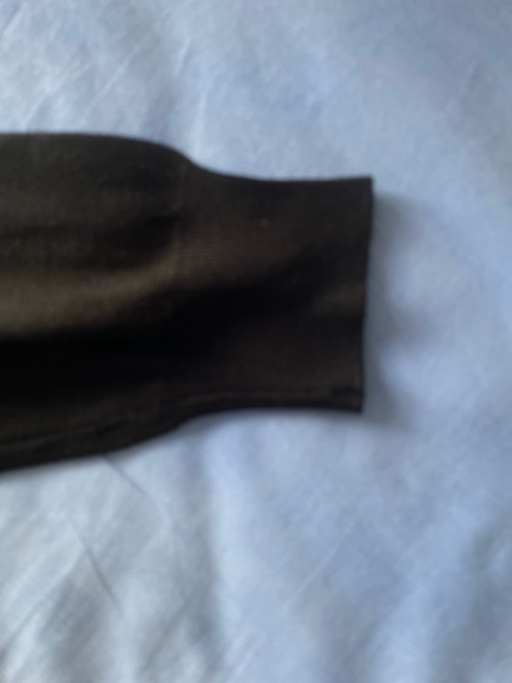 Seçil Siyah Boğazlı Kadın Kazak Orijinal Ürün - Görsel 2