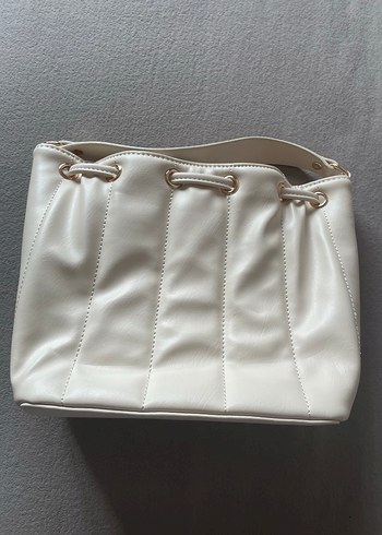 Fabrika Beyaz Deri Kemer Detaylı Kadın Çanta Orijinal Ürün - Görsel 2