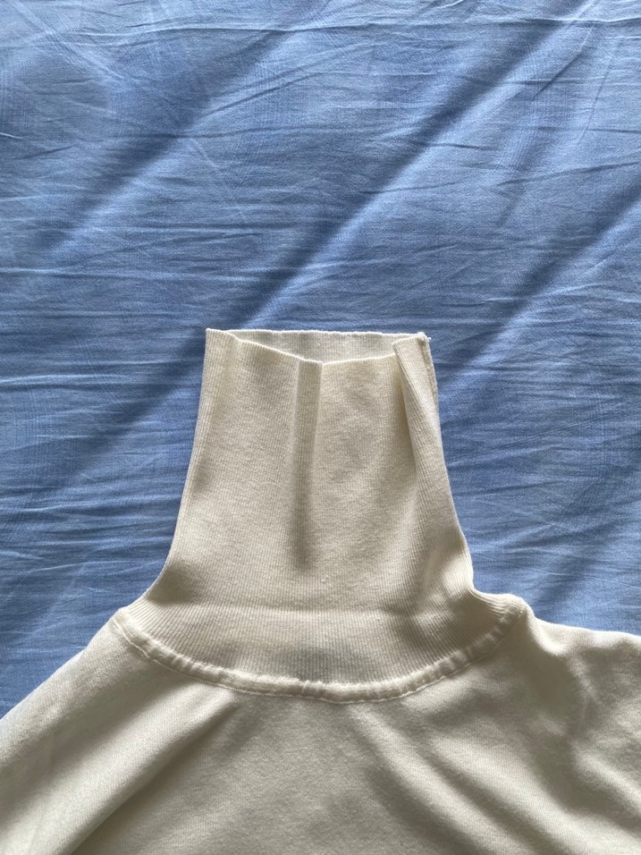 Seçil Beyaz Kadın Boğazlı Kazak Orijinal Ürün - Görsel 4