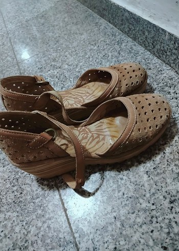 inci Bej Kadın Dolgu Topuklu Sandalet