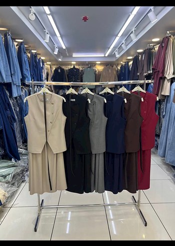 Kadın Kolsuz Yelekli Etek Takım - Görsel 2