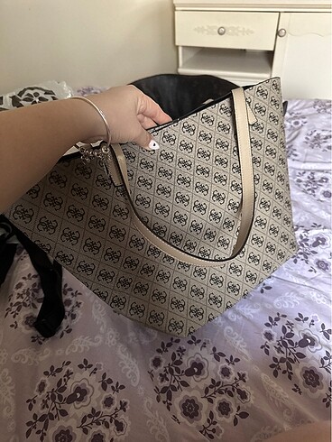 Guess Guess buyuk canta