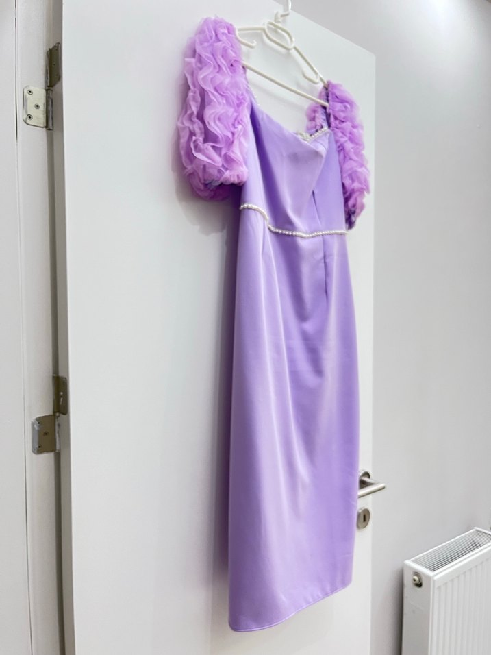 Mor V Yaka Midi Elbise - Görsel 4