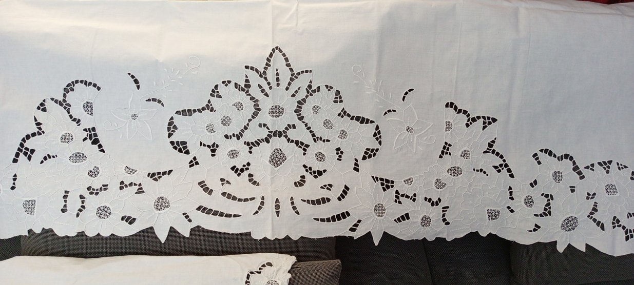 beyaz iş delik işi takım - Görsel 2