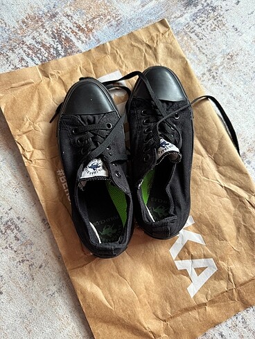 Santa Barbara Polo & Racquet Club Converse
