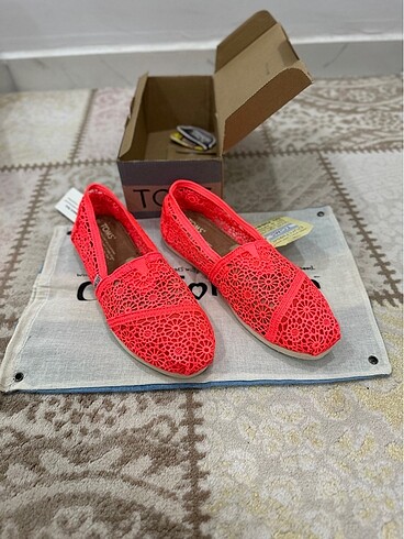 TOMS Toms kadın babet