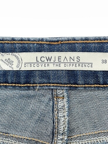 LC Waikiki Mini Şort %70 İndirimli. - Görsel 4