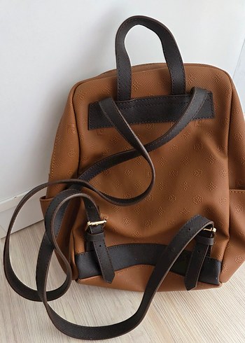 Kahverengi Deri Kadın Sırt Çantası - Görsel 3