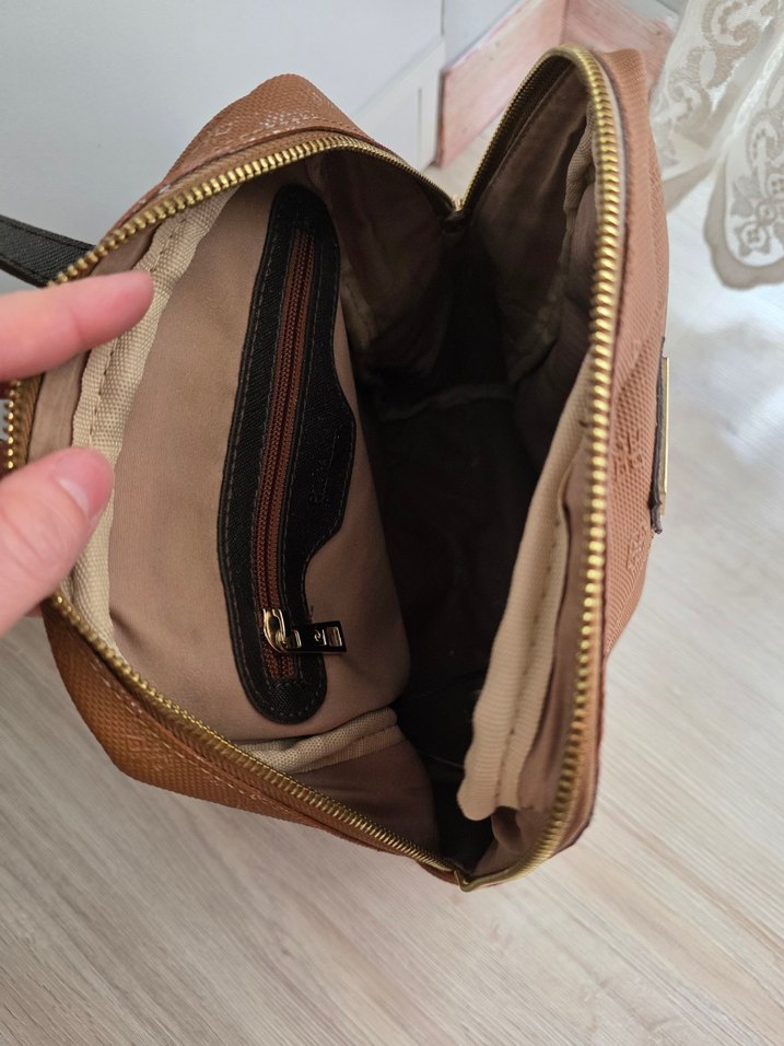 Kahverengi Deri Kadın Sırt Çantası - Görsel 4