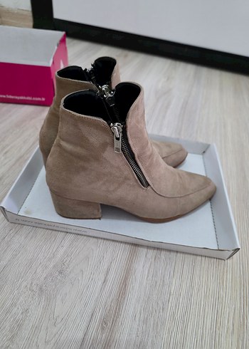 Süet Bej Kadın Topuklu Bot - Görsel 4