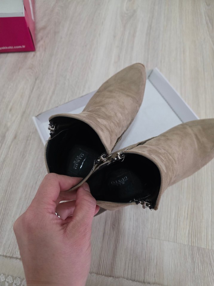 Süet Bej Kadın Topuklu Bot - Görsel 5