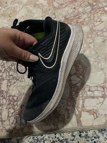 Nike Ayakkabı