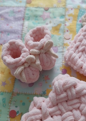 Puffy yelek şapka patik seti - Görsel 2