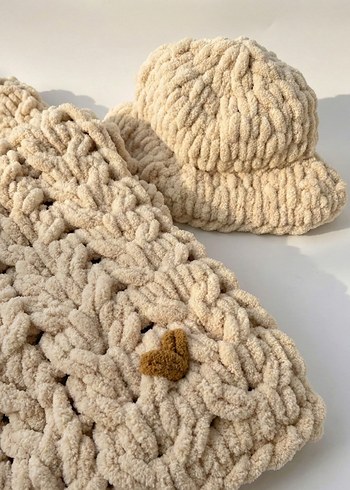 Bej Nakışlı Bohem Örgü Bere ve Atkı - Görsel 2