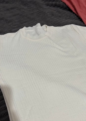 Krem Yırtmaçlı Midi Triko Elbise - Görsel 3