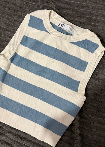 Zara Çizgili Kolsuz Crop Top - Görsel 2