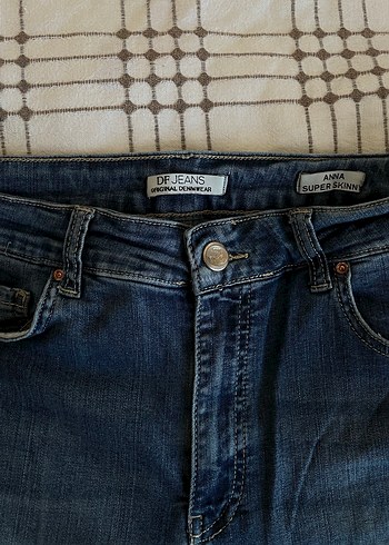 Kadın Mavi Kot Pantolon - Görsel 2