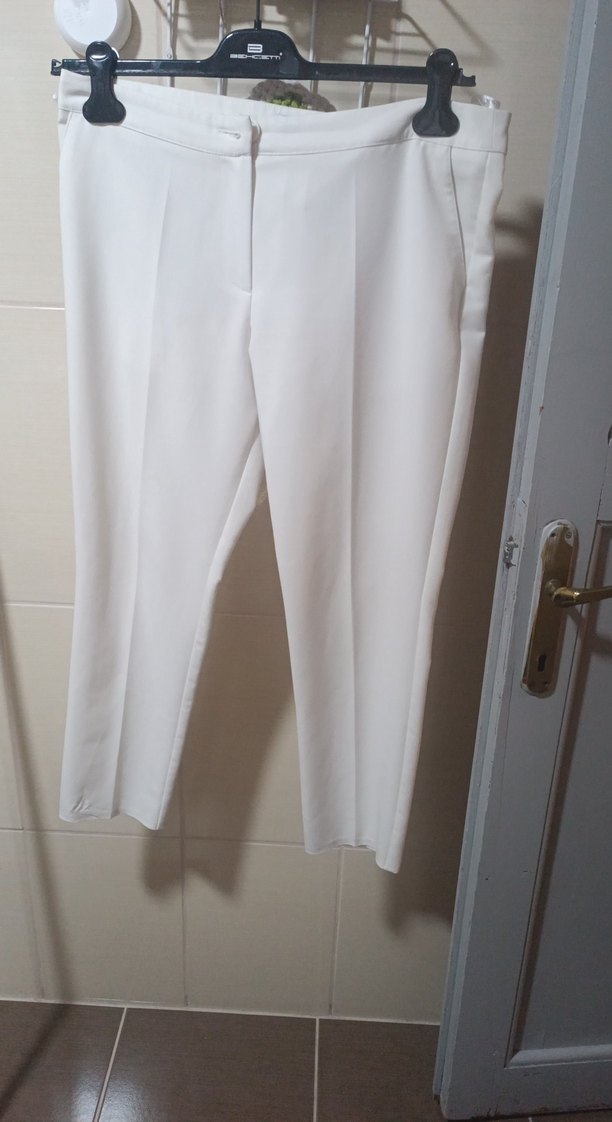 Beyaz Kadın Kumaş Pantolon Midi Boy - Görsel 2