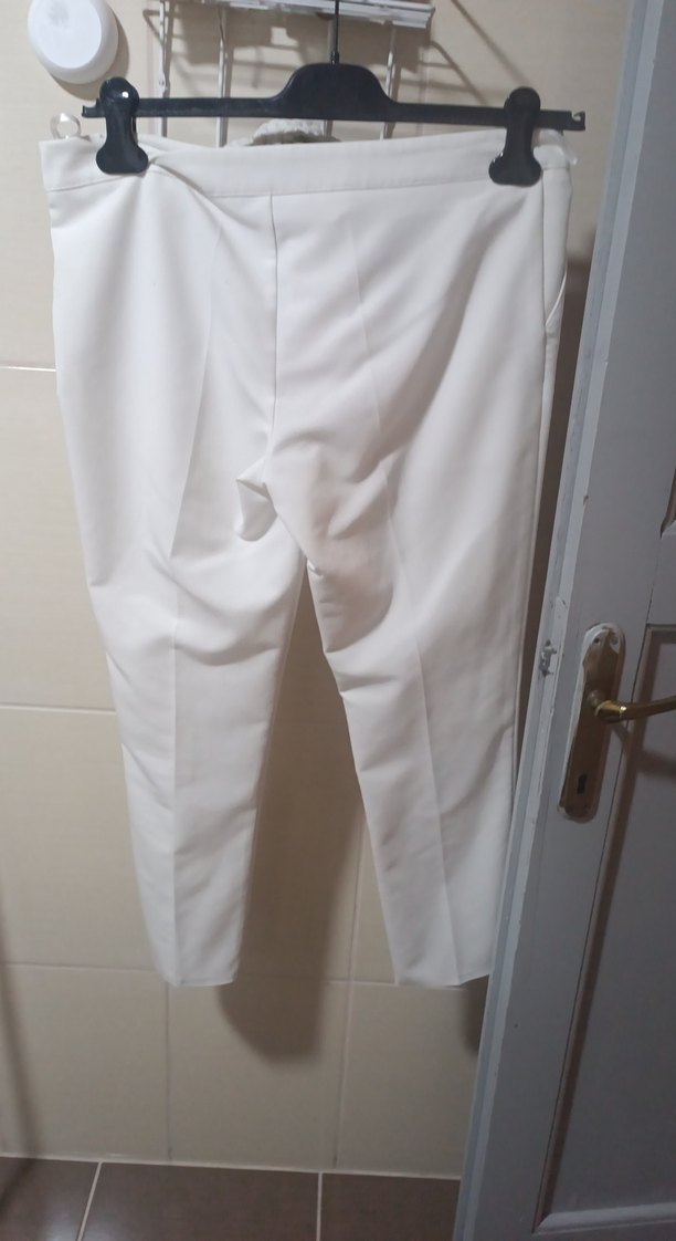 Beyaz Kadın Kumaş Pantolon Midi Boy - Görsel 4