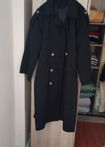 Kadın Siyah Uzun Düğmeli Kaban - Görsel 2