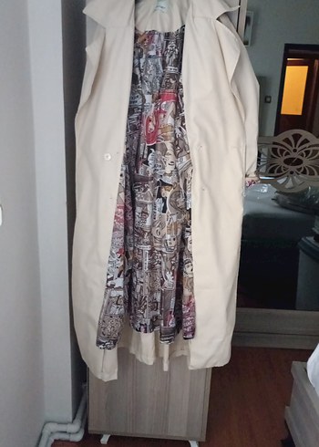 Bej Uzun Kadın Trençkot Düğmeli - Görsel 4