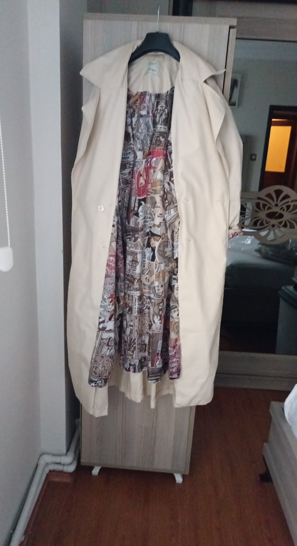 Bej Uzun Kadın Trençkot Düğmeli - Görsel 3