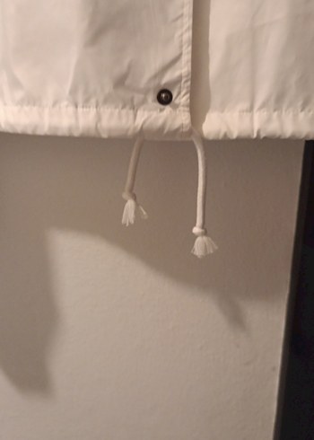 Beyaz Düğmeli Midi Kadın Ceket - Görsel 4