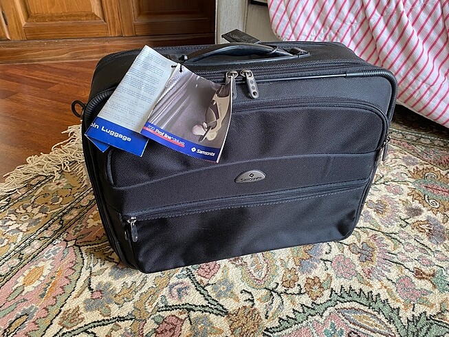 Samsonite Kabin Bagajı 31l Prof. L. Deluxe