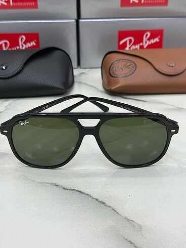 ORIJINAL RAYBAN KEMİK SIYAH DAMLA
