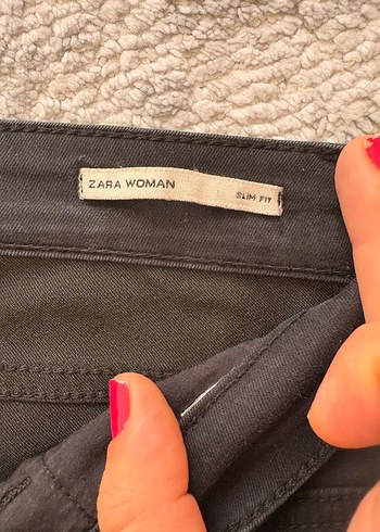 Zara Siyah Dar Kesim Midi Kot Pantolon