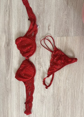 Kırmızı Nakışlı Bohem Sütyen Takımı - Görsel 3