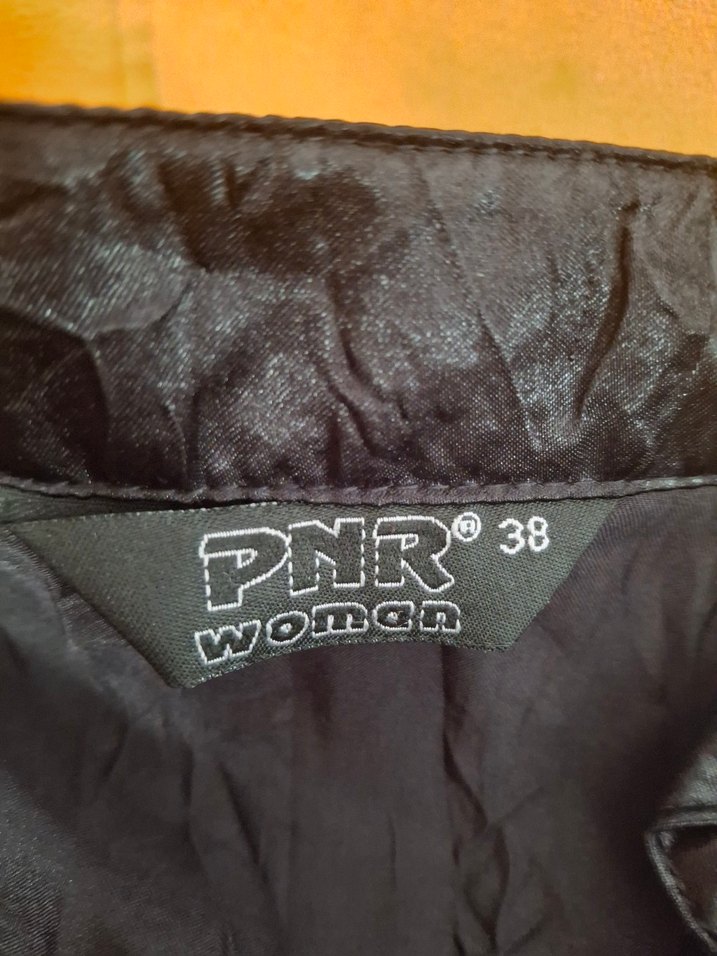 Düğmeli Siyah Gotik Keten Gömlek - Görsel 3