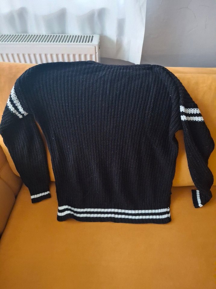 Siyah Baskılı Triko Kadın Kazak - Görsel 3