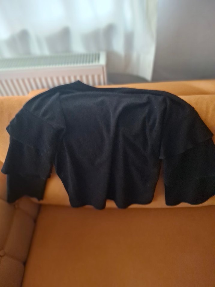 Siyah Kadın Kısa Kollu Yün Kazak - Görsel 3