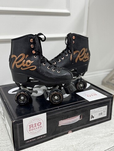 RIO ROLLER SKATE