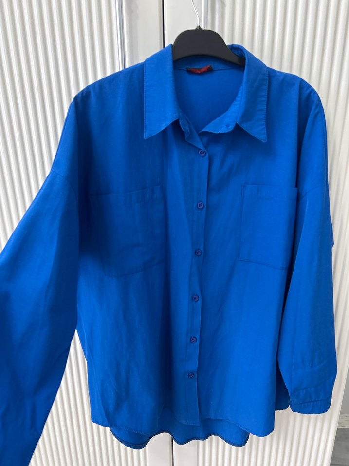 Mavi Düğmeli Keten Gömlek - Görsel 2