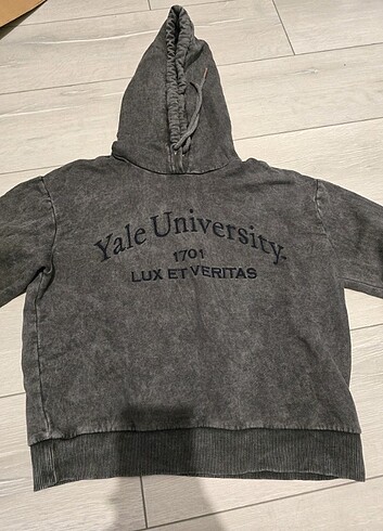 C&A kapuşonlu sweatshirt