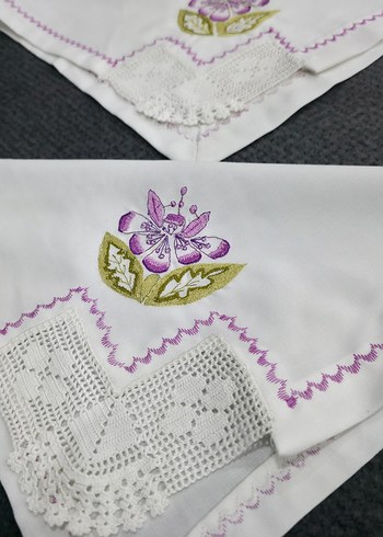 Mor Nakışlı ,dantelli 6 adet peçete - Görsel 9