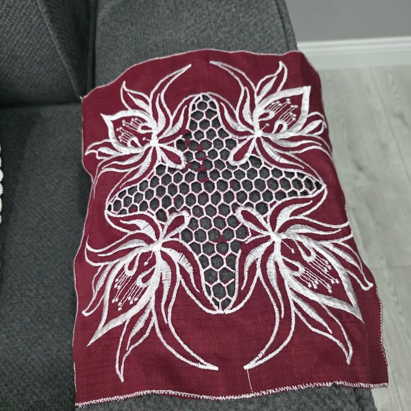 Bordo Nakışlı peçete - Görsel 4