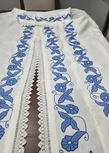Mavi Nakışlı Dantel Kenarlı kumaş - Görsel 2