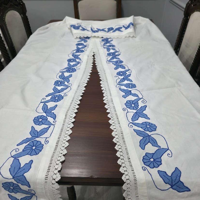 Mavi Nakışlı Dantel Kenarlı kumaş - Görsel 5