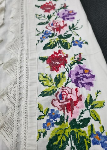 Büyük çiçekli Aydın işi kanaviçe yastık parçaları - Görsel 14