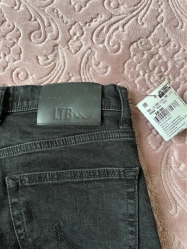 Siyah ltb yeni etiketli pantolon